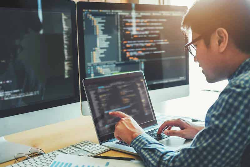 programming immigration to Canada in 2025
