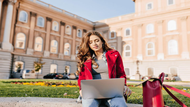 Universities in Canada with No Application Fees